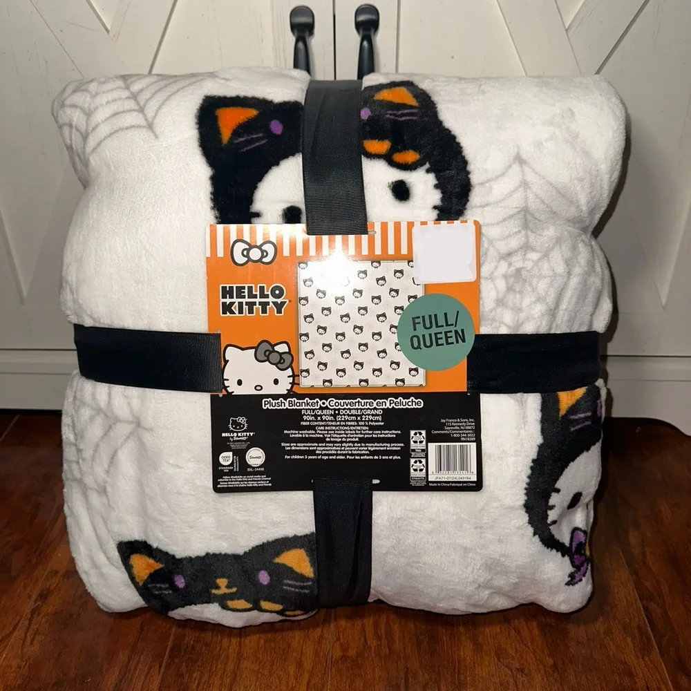 Hello Kitty Halloween Cat Queen Plush Throw Blanket